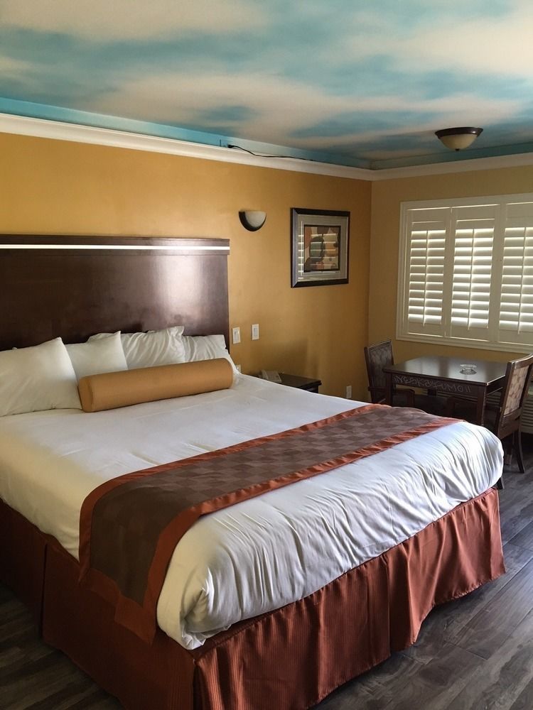 Hollywood Palms Inns & Suites Los Angeles Eksteriør billede