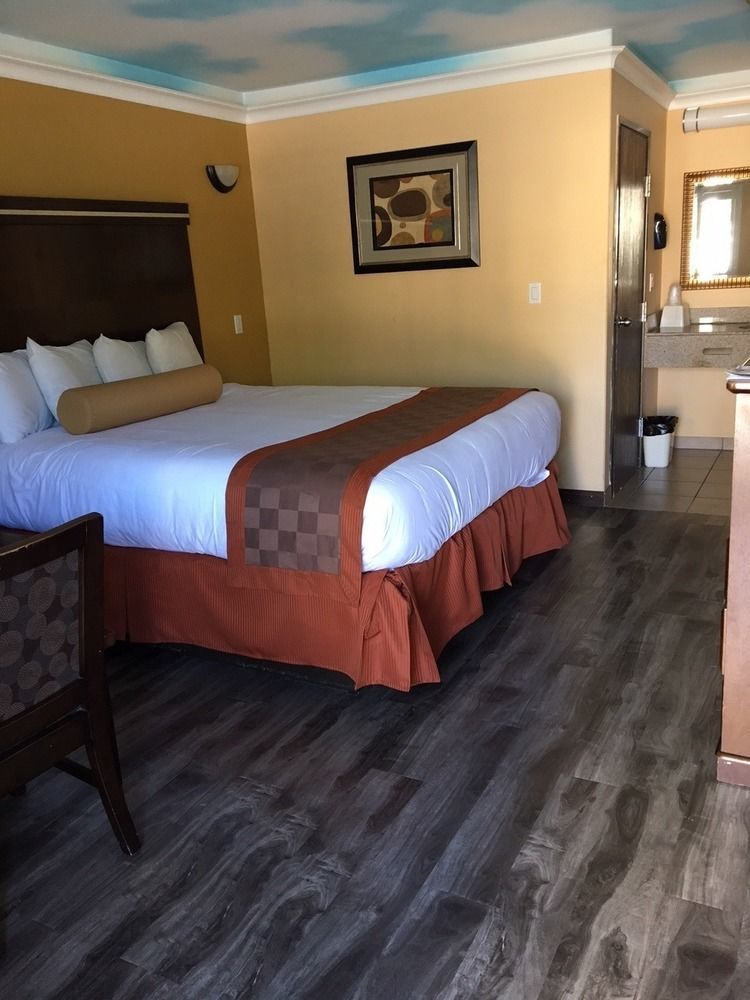 Hollywood Palms Inns & Suites Los Angeles Eksteriør billede